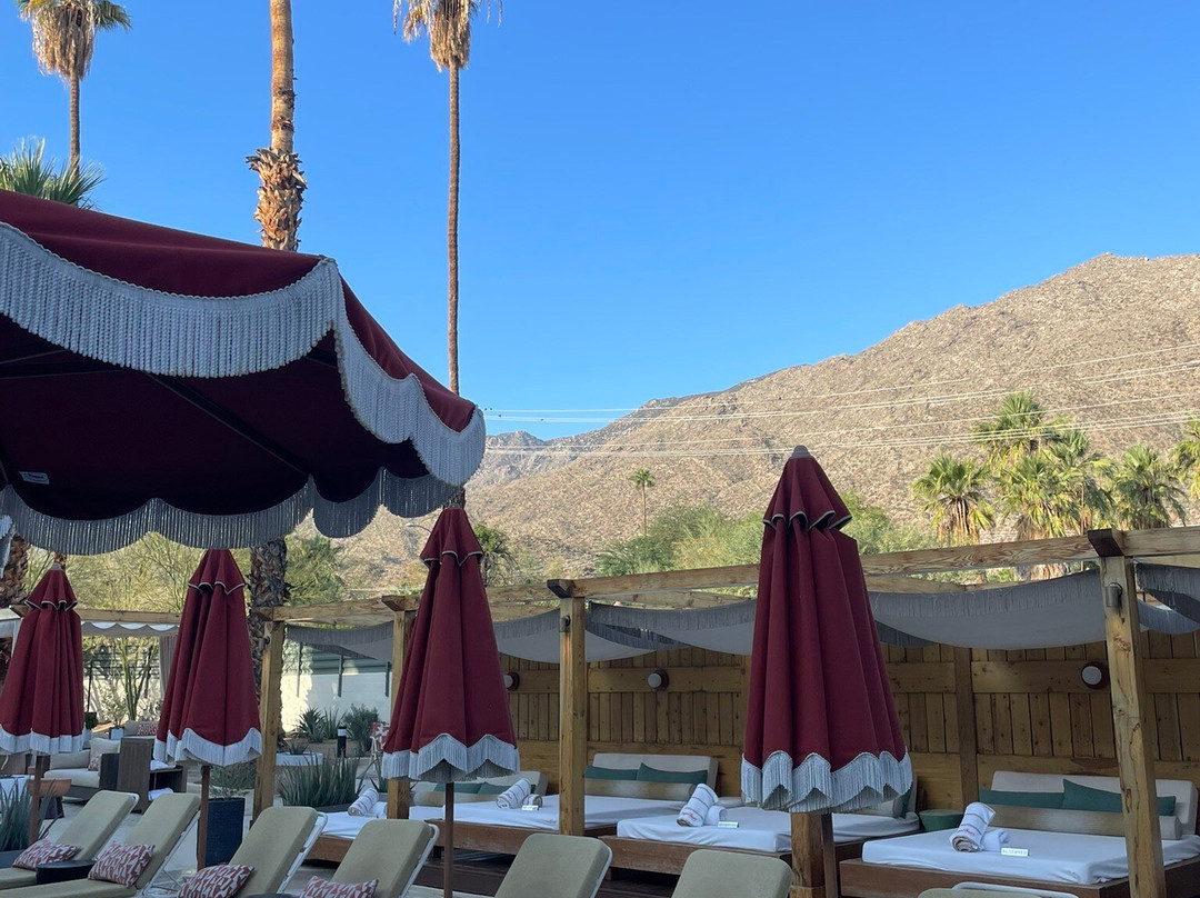 皇家太阳酒店主图