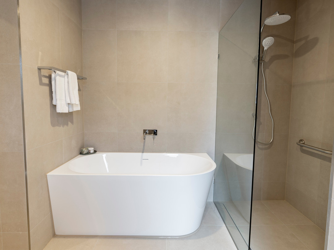 阿什莫尔棕榈度假村主图