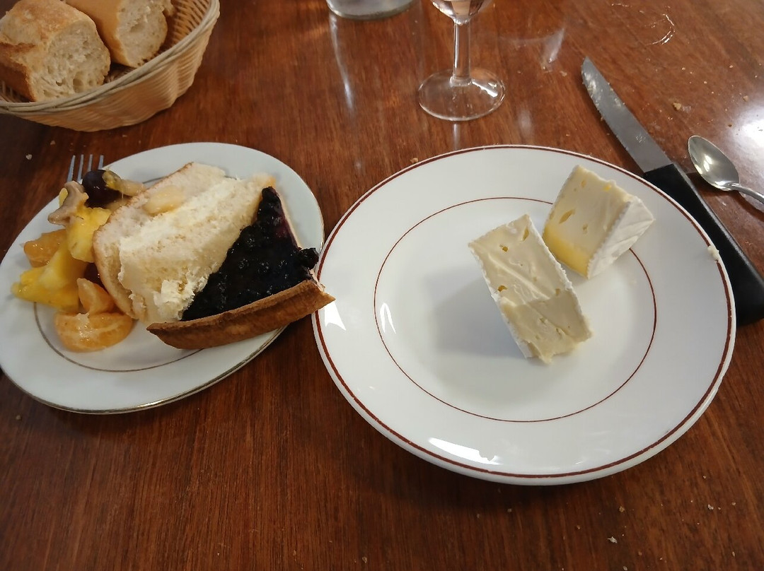 Notre-Dame-de-Sanilhac酒店住宿-Hotel L'Escale