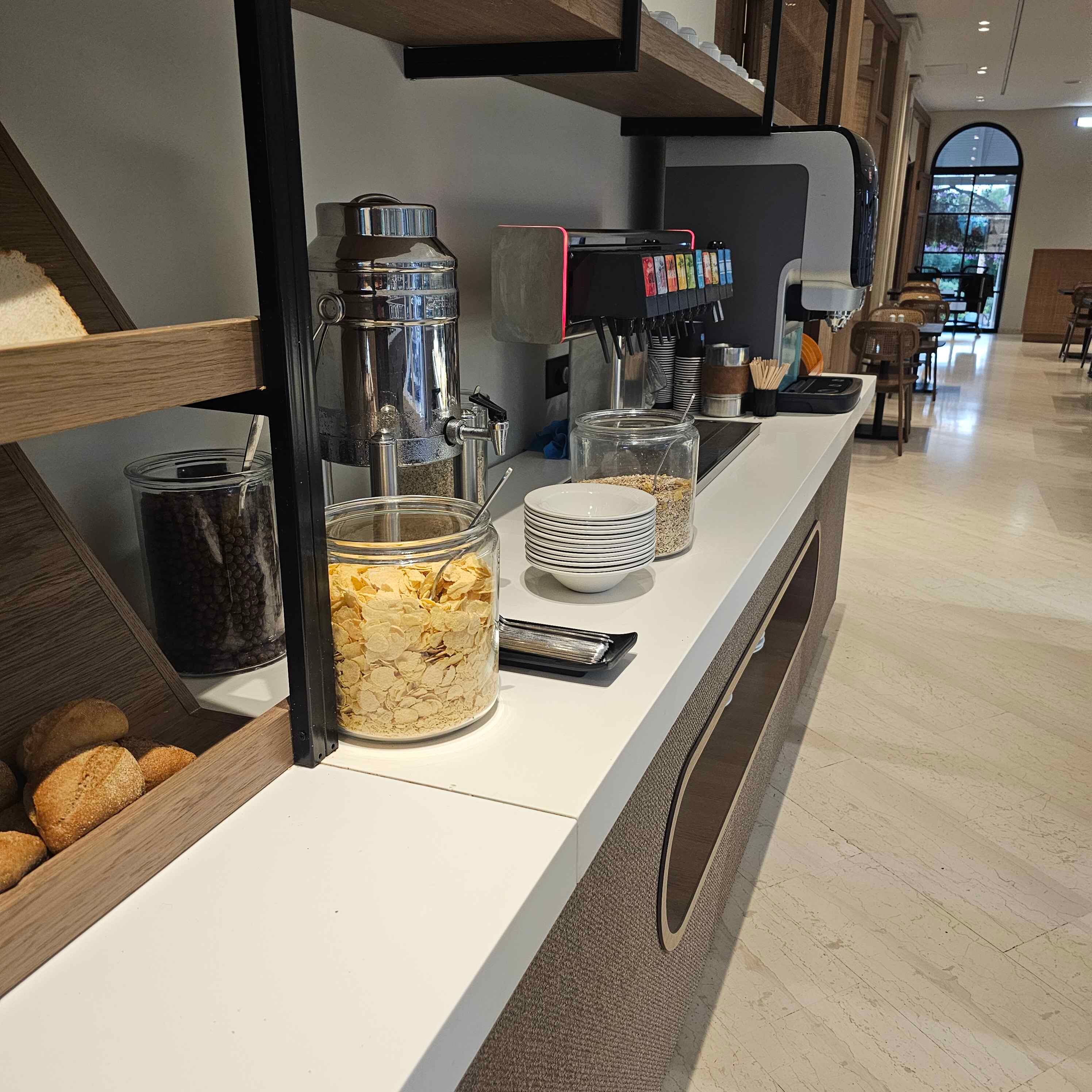 帕拉斯酒店-官方