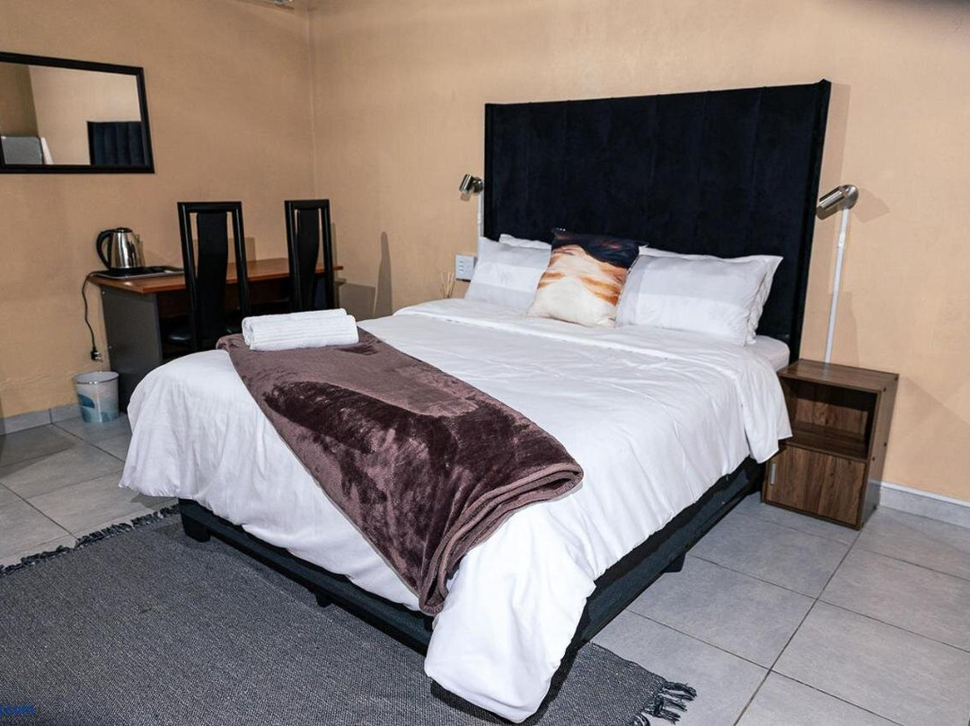 166 Klipspringer Guest house
