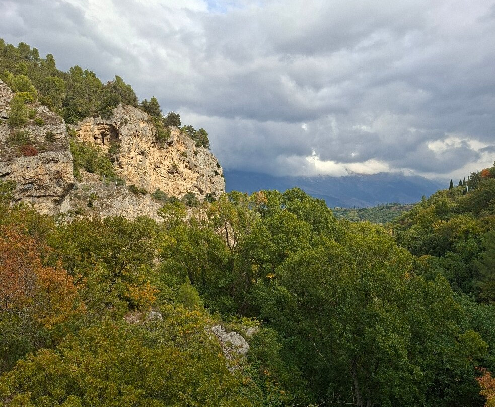 Gole di San Venanzio-Raiano必去景点