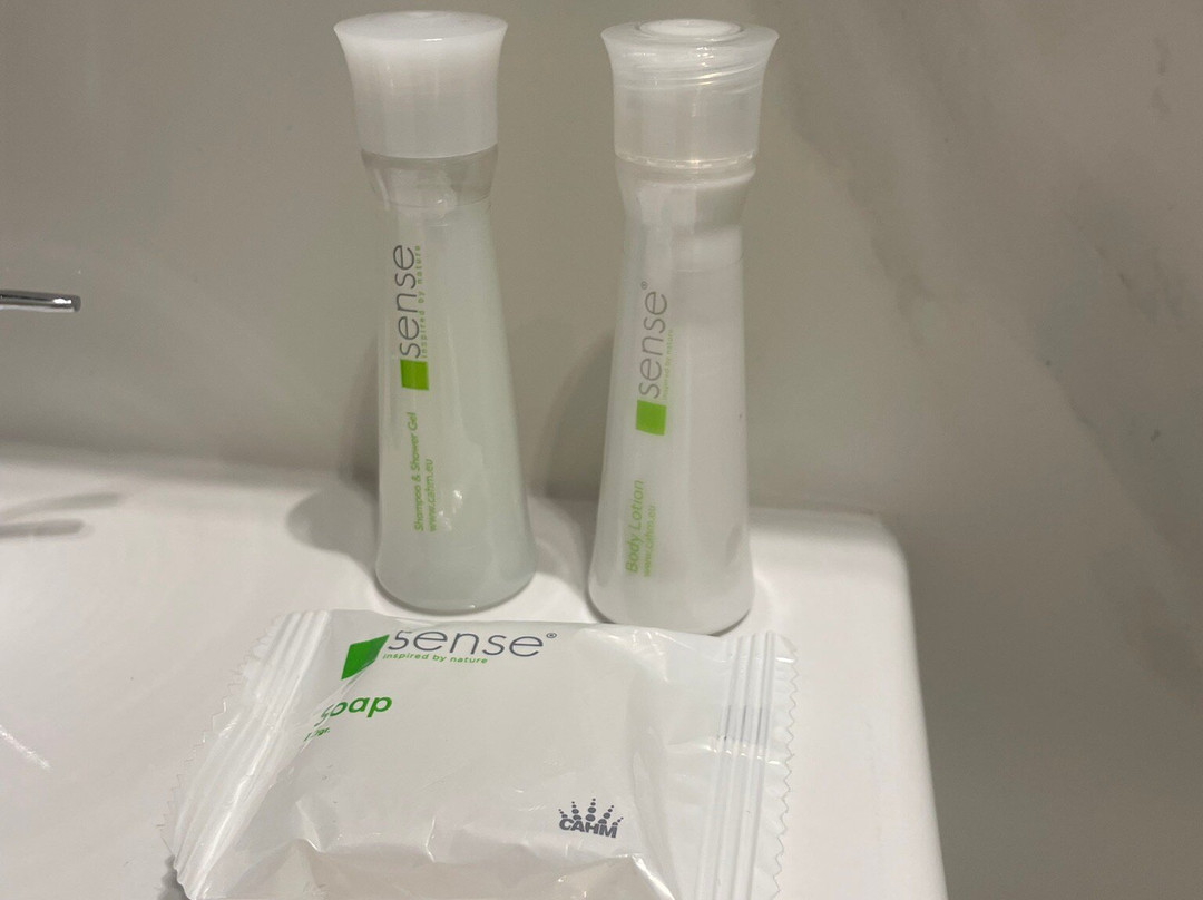 Hotel Calaluna主图