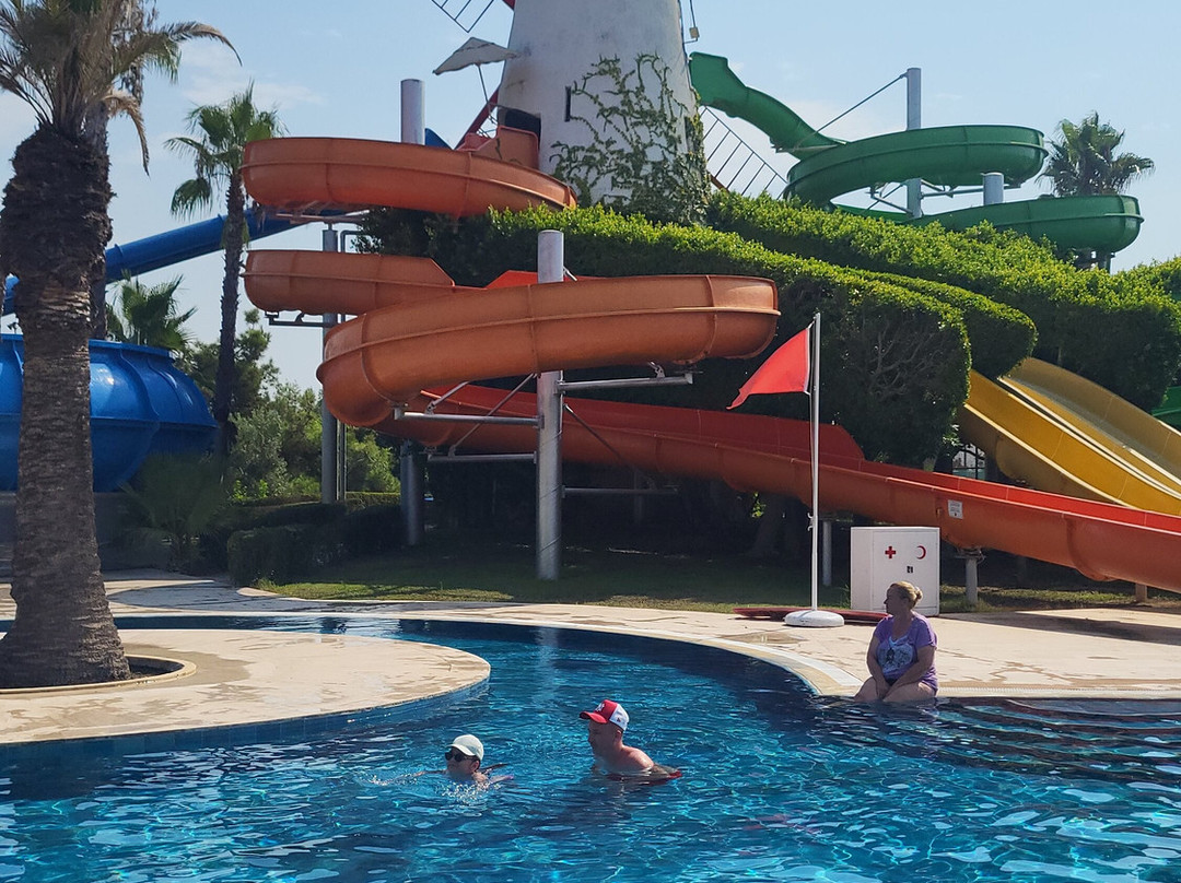 Sunrise Resort Hotel主图