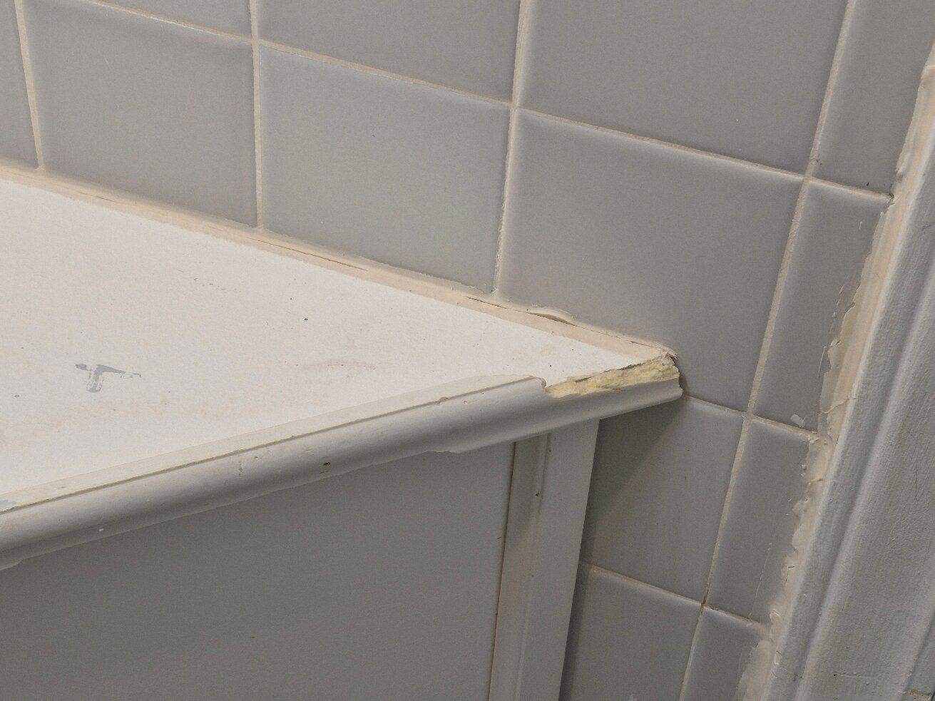 Grandview Plaza Inn & Suites-官方