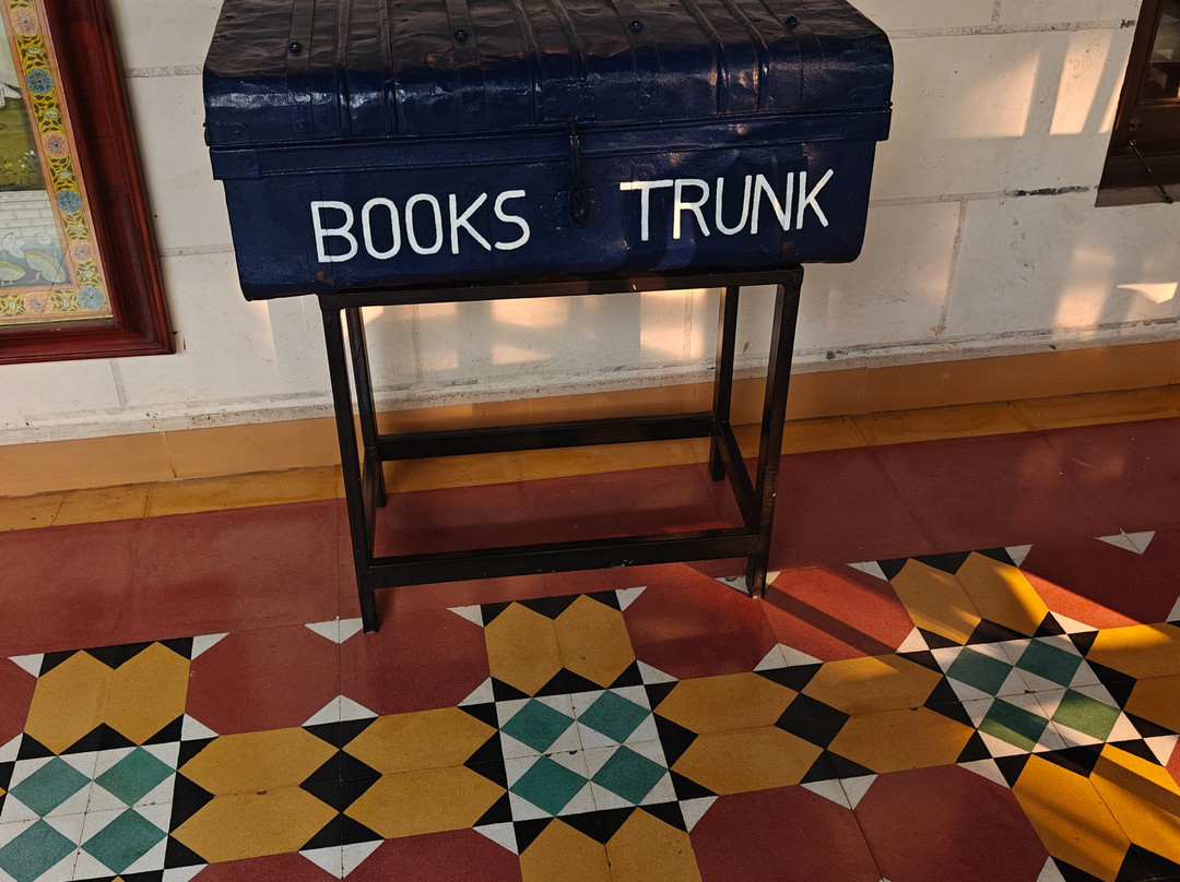 Tree Of Life Darbargadh Dared Gujarat主图