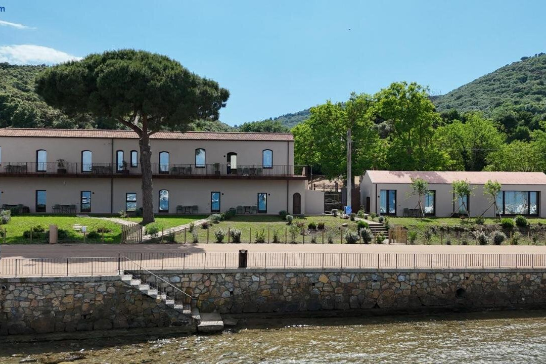 Porto Baratti Residence