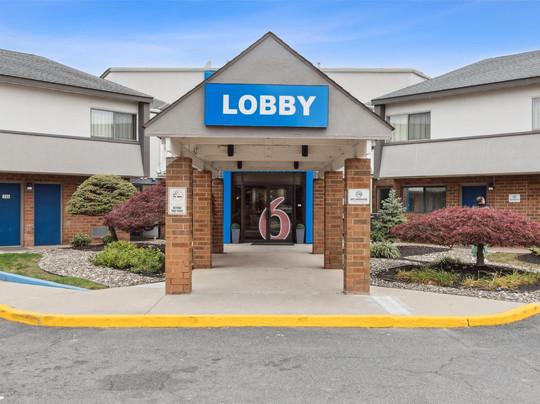 皮斯卡特维酒店住宿-皮斯卡塔韦6号汽车旅馆