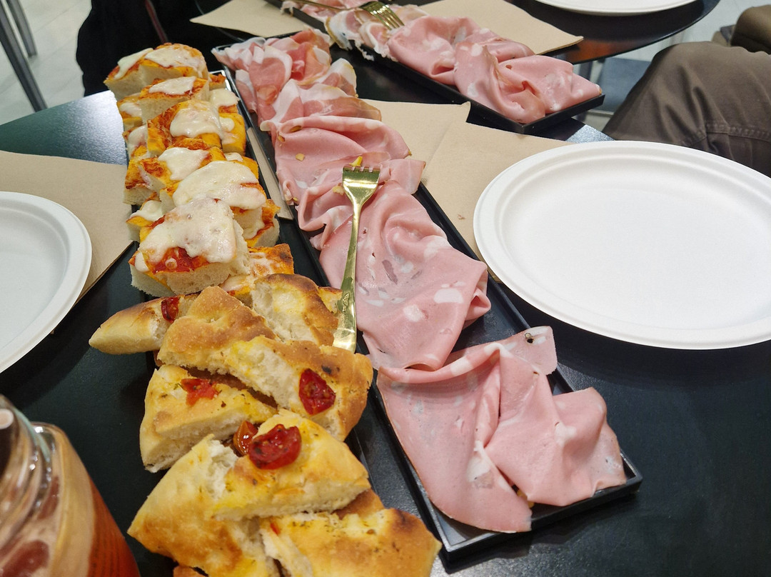 Caffe dell'Angolo-Castiglione Delle Stiviere必去景点