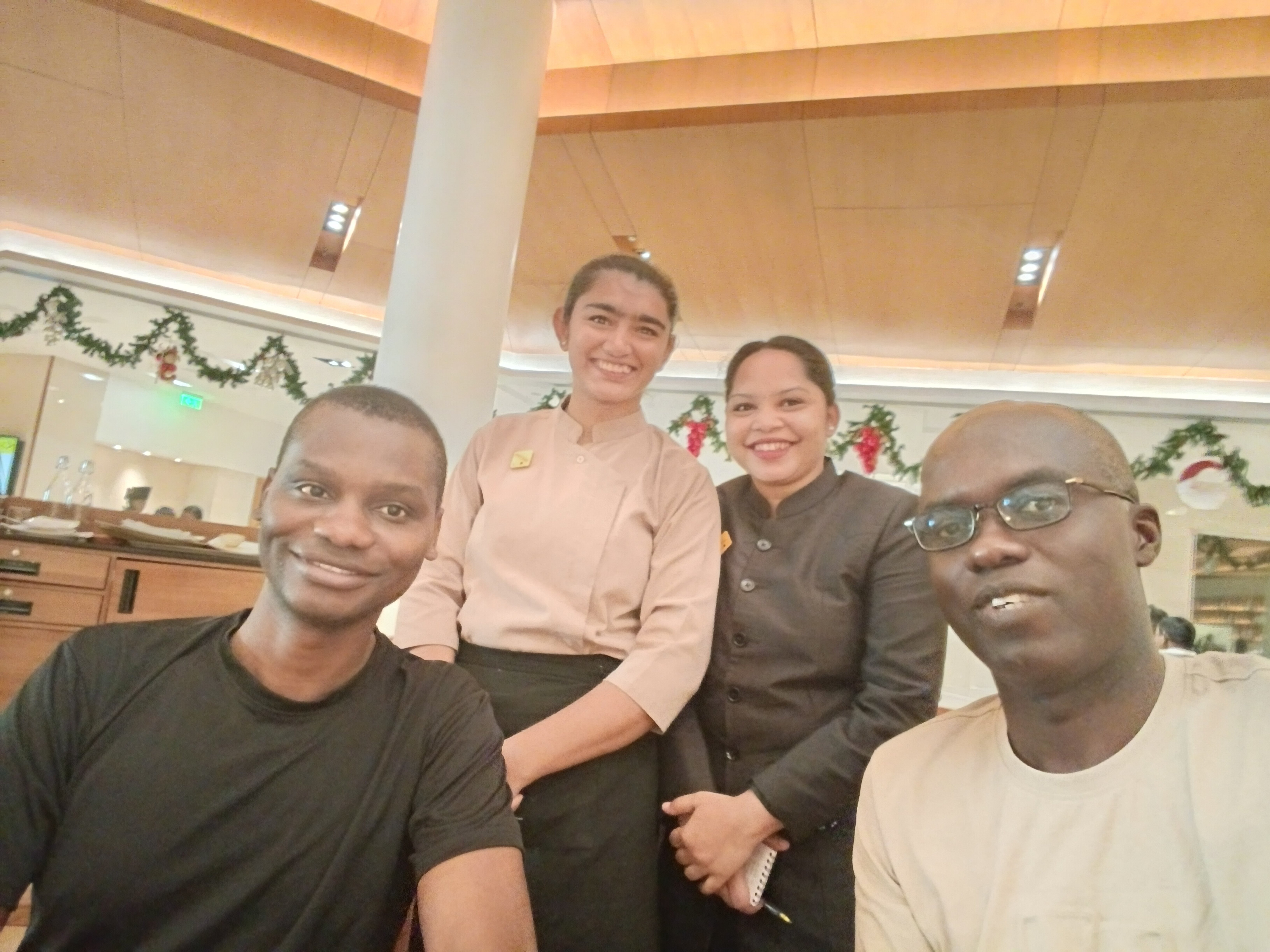 Marigold Hotel-官方