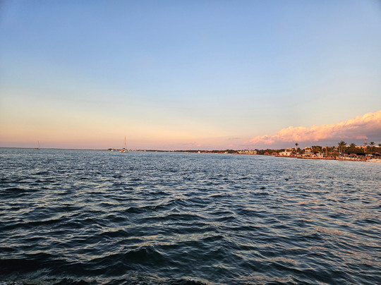 Pirates Cove Watersports-拉哥岛必去景点