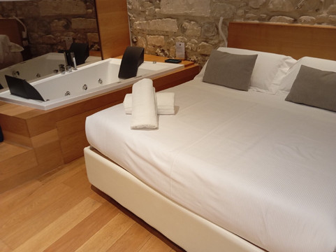 伊比拉度假村精品酒店主图