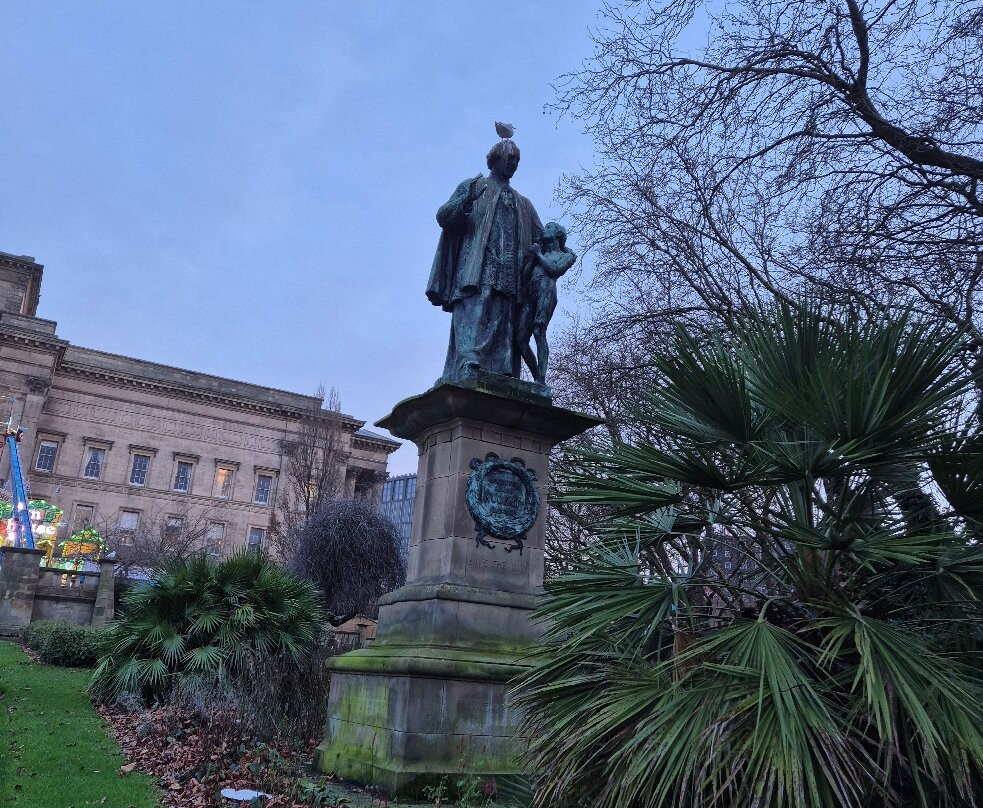 St.John's Gardens-利物浦必去景点