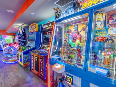 Crown Reef Beach Resort And Waterpark主图