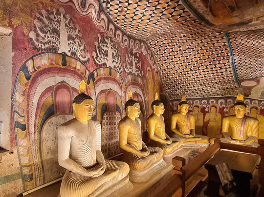 Aaryan Cars-科伦坡必去景点