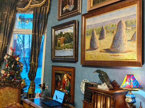 The Apartment-Gallery House with a Gargoyle-加里宁格勒必去景点