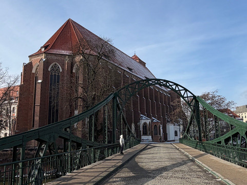 Tumski Bridge-弗罗茨瓦夫必去景点