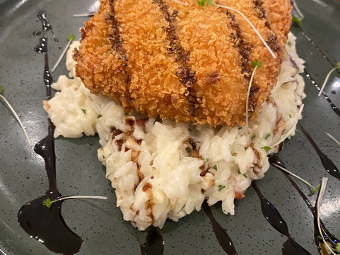 凯艺酒店-戈亚尼亚主图