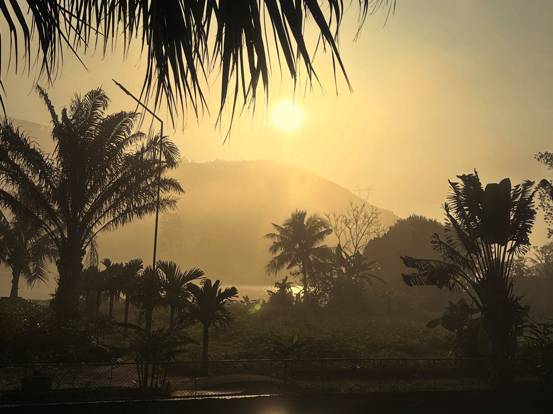 Dong Du Lake-Nghia Thuan必去景点