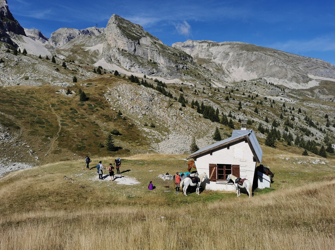 Ferme équestre du Grand Bois-Mison必去景点