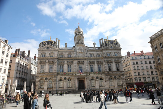 韦勒酒店-里昂必去景点