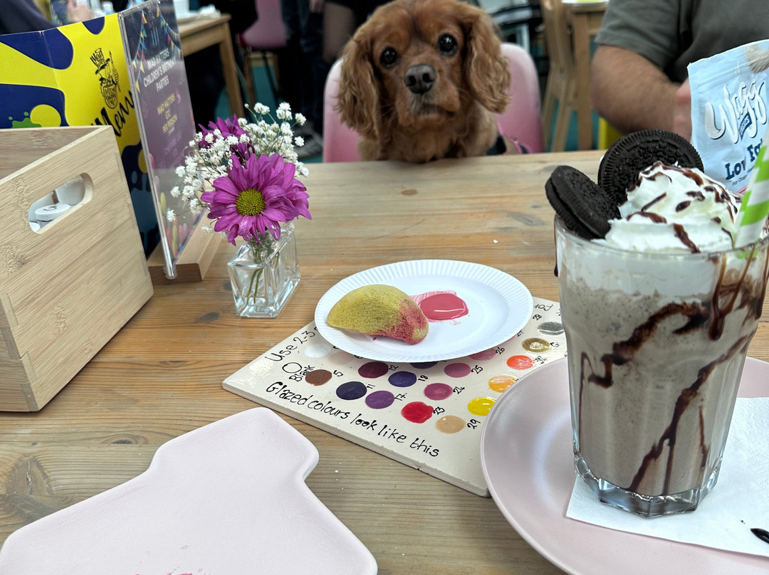 Mad Hatters Pottery Cafe, Arborfield-Arborfield Cross必去景点