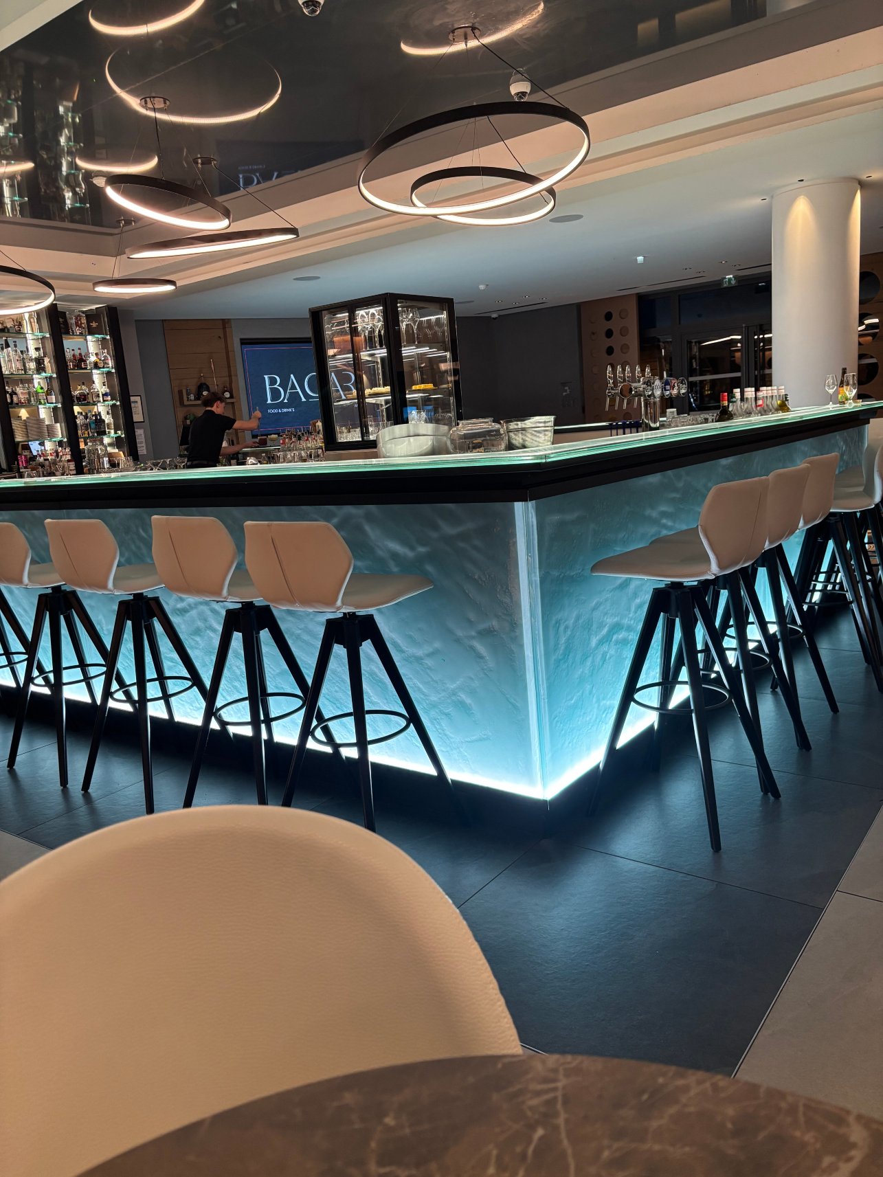 安纳西里瓦日酒店和水疗中心-官方