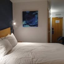 南安普敦西智选假日酒店主图