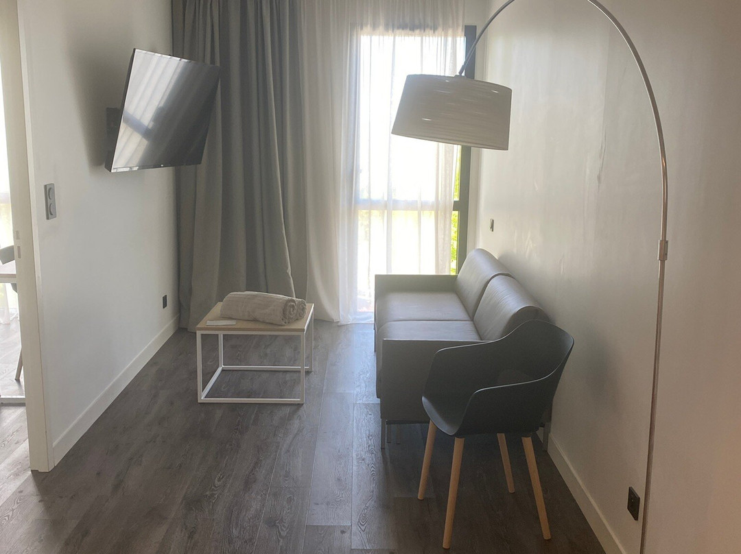 德南装甲公园贝斯特韦斯特酒店主图