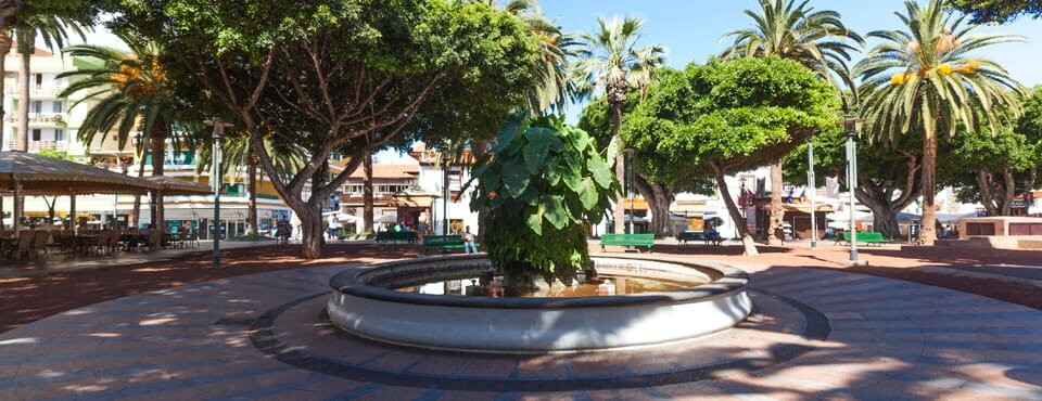 Plaza Charco-德拉克鲁兹索尔港必去景点