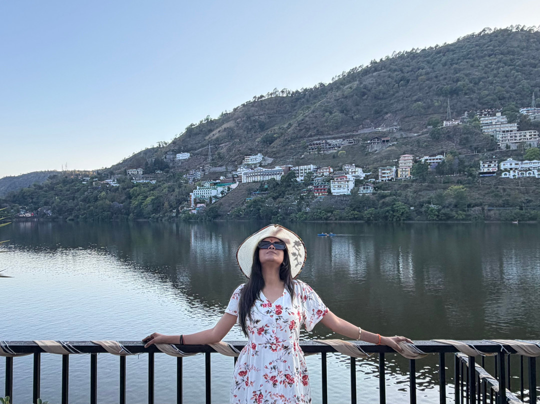 Aquarium Island Cafe Bhimtal-Bhimtal必去景点