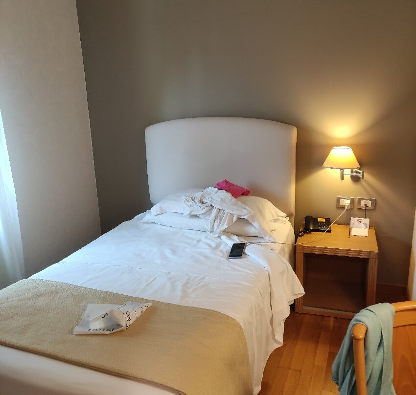 图林酒店主图