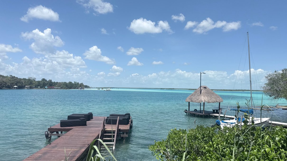 Amainah Bacalar-旅行者