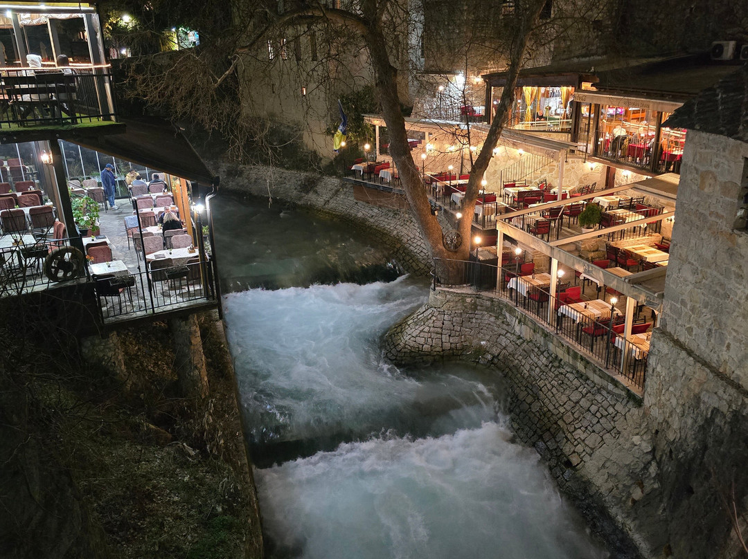Crooked Bridge (Kriva Cuprija)-莫斯塔尔必去景点