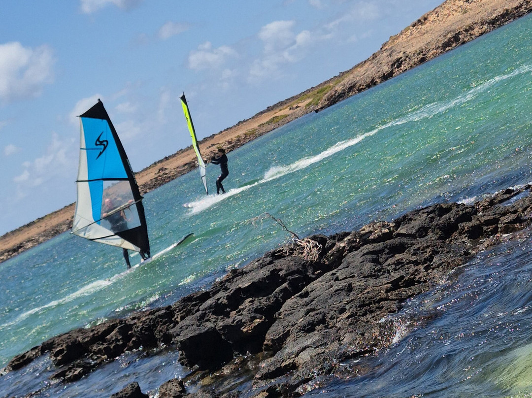 Max Windsurf School-科拉雷侯必去景点