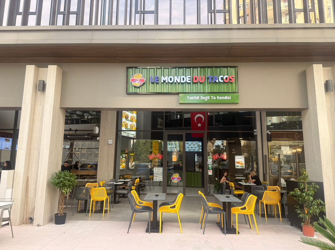 Le Monde Du Tacos