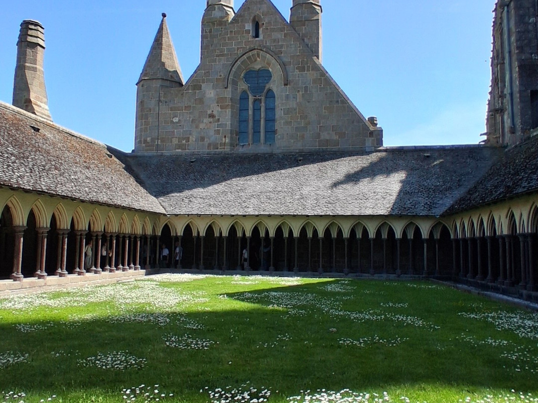 Mont Saint Michel Tourist Information Center-圣米歇尔山必去景点