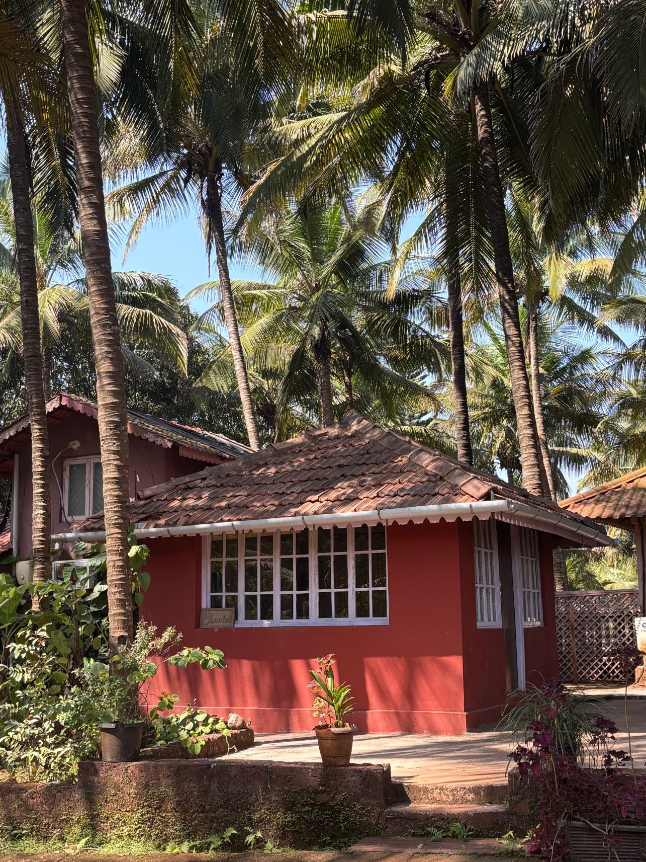 珊泰湖畔酒店-古哈加尔-旅行者