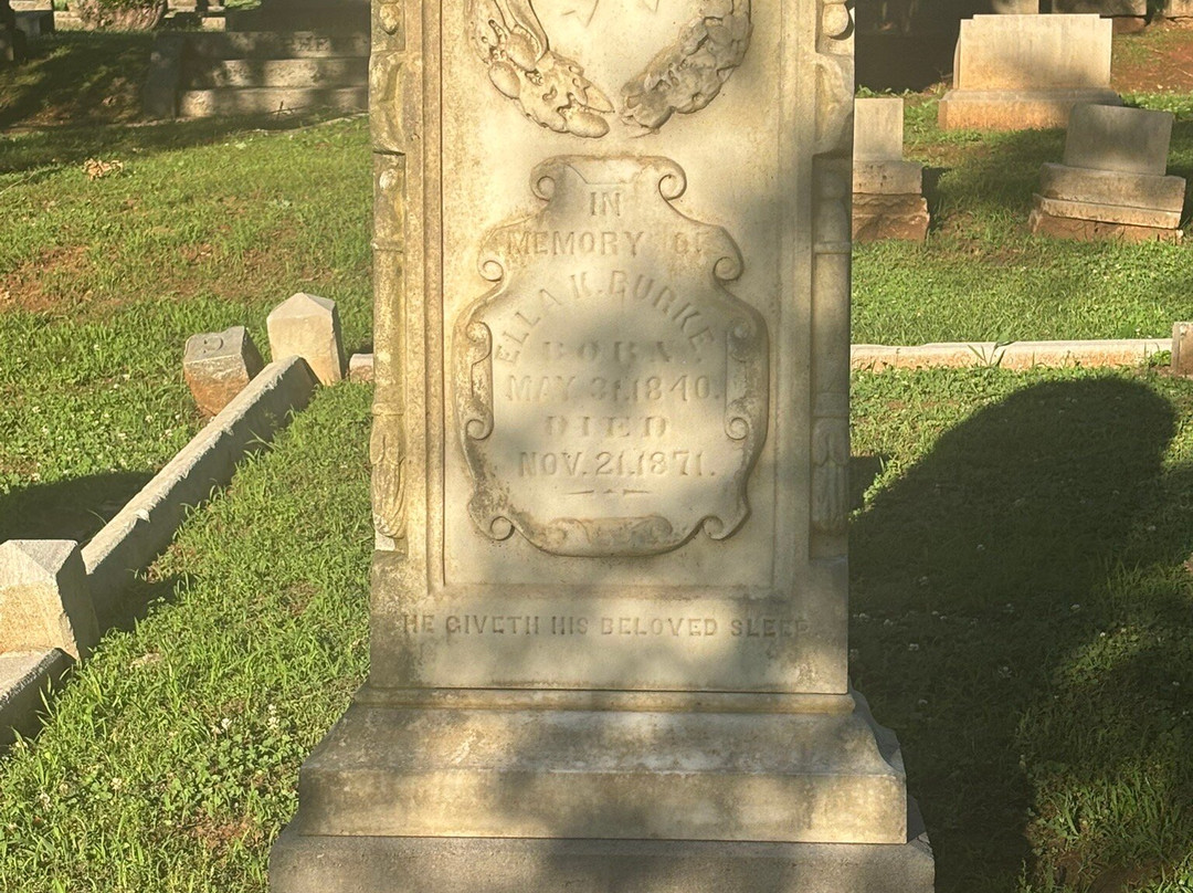 Maple Hill Cemetery-亨茨维尔必去景点