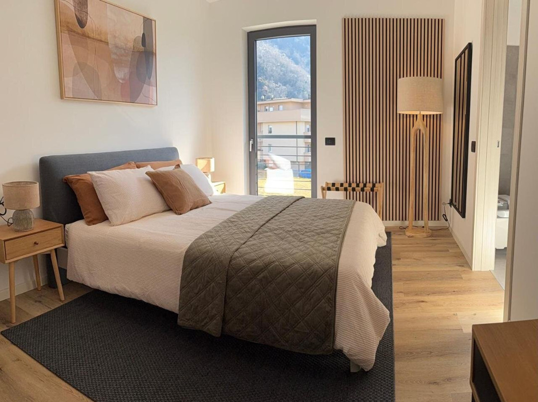CT Executive Rooms, Lake Como and Valtellina