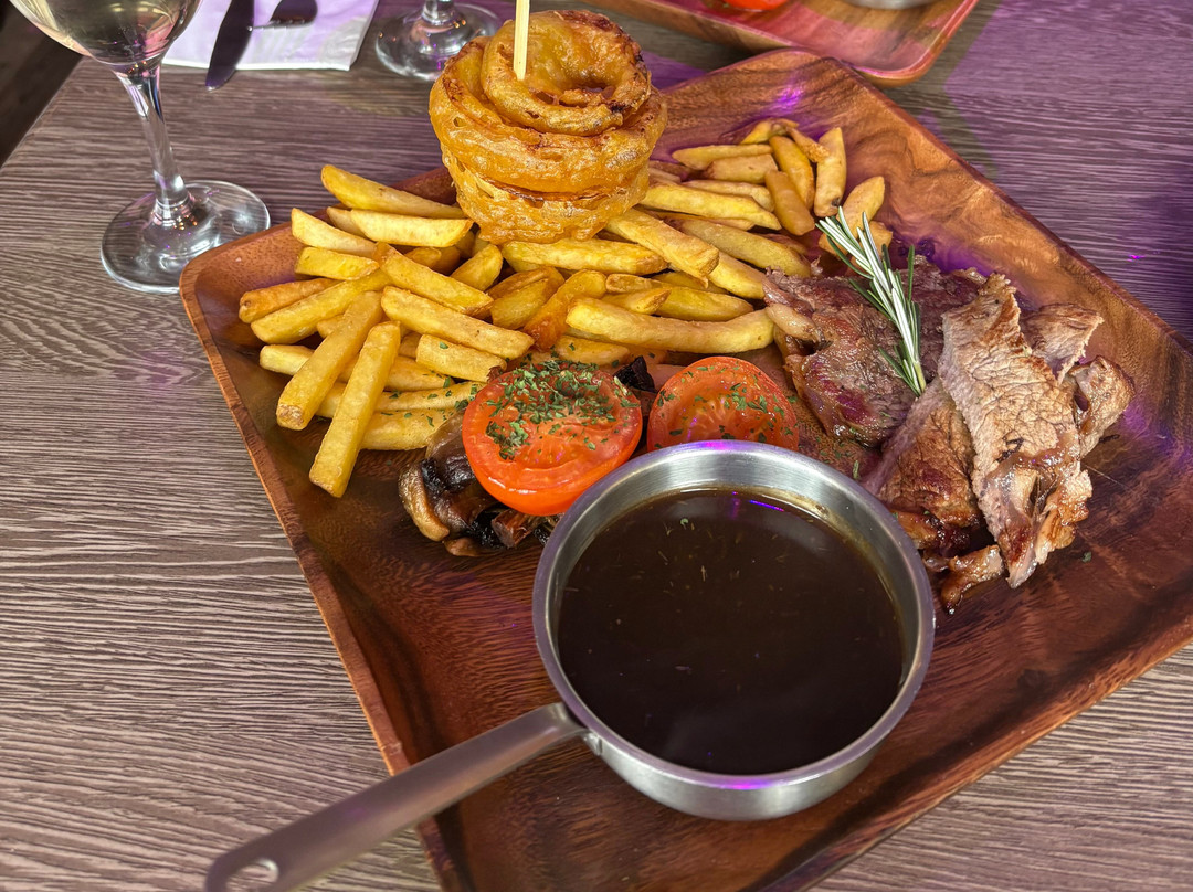South Lanarkshire餐馆和美食-The Cedarwood Bistro