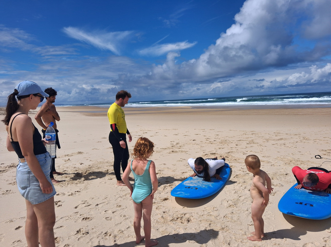 Légua Surf School