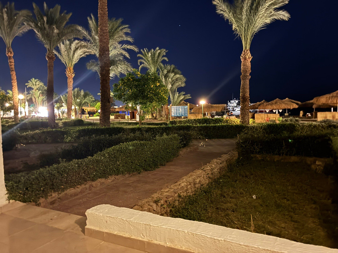 Menaville Resort主图