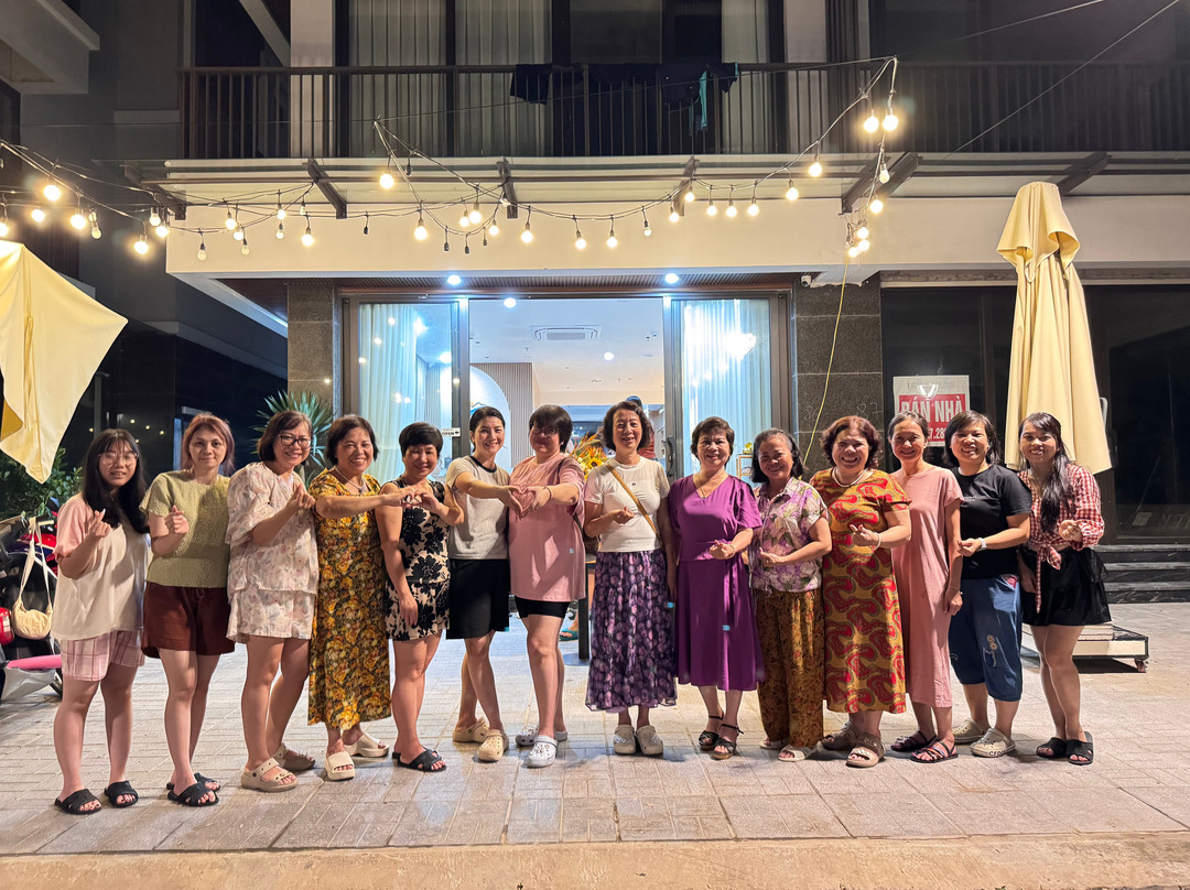 La Mer Cat Ba Boutique Hotel