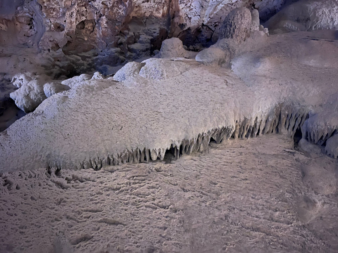 Hato Caves-威廉斯塔德必去景点