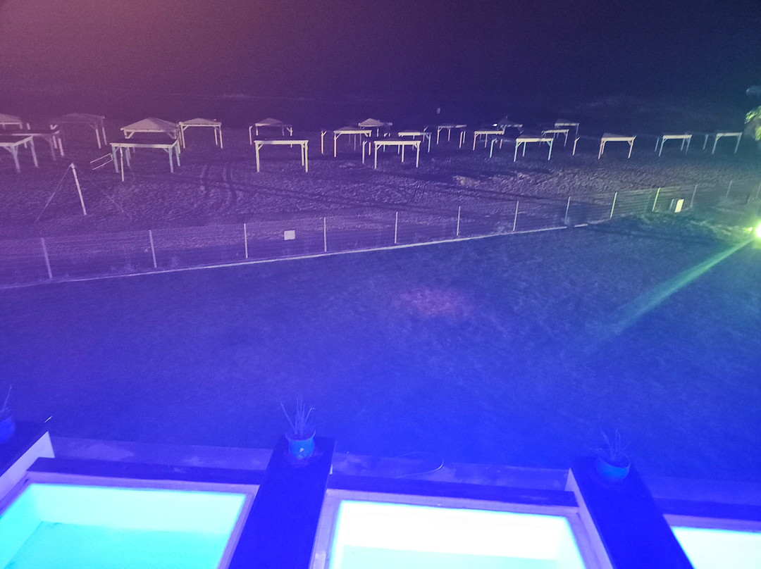 Nahsholim Beach Hotel主图