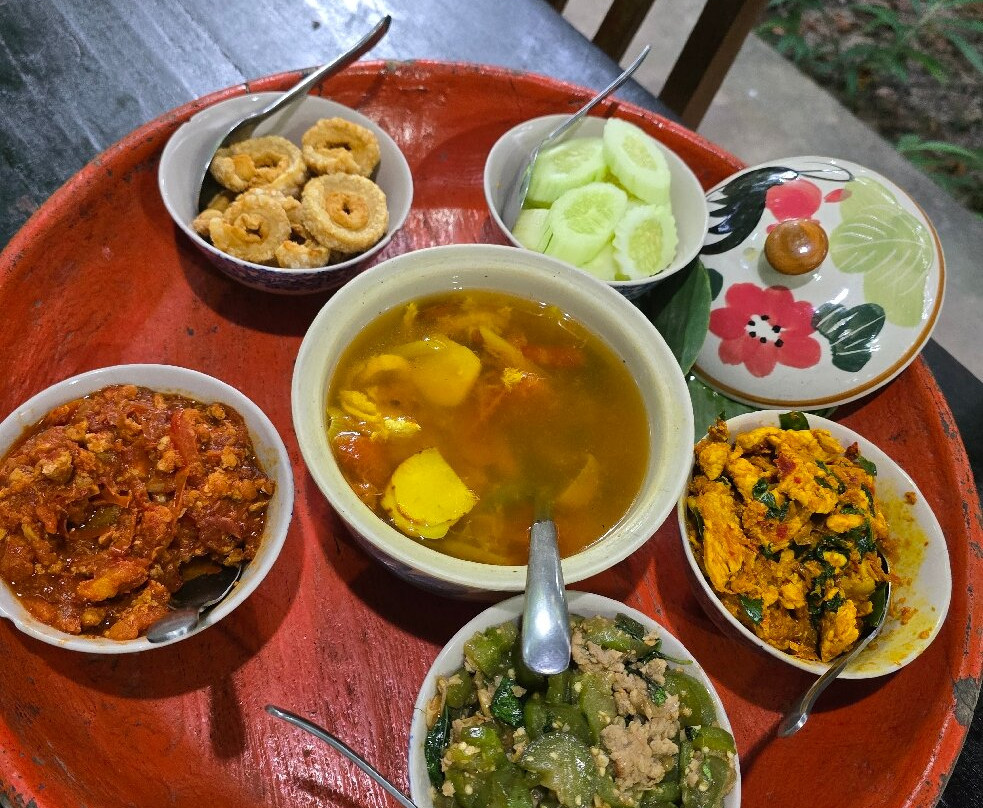 Chiang Mai home host by Raunkaew-Yanon family cooking experience-限隆必去景点