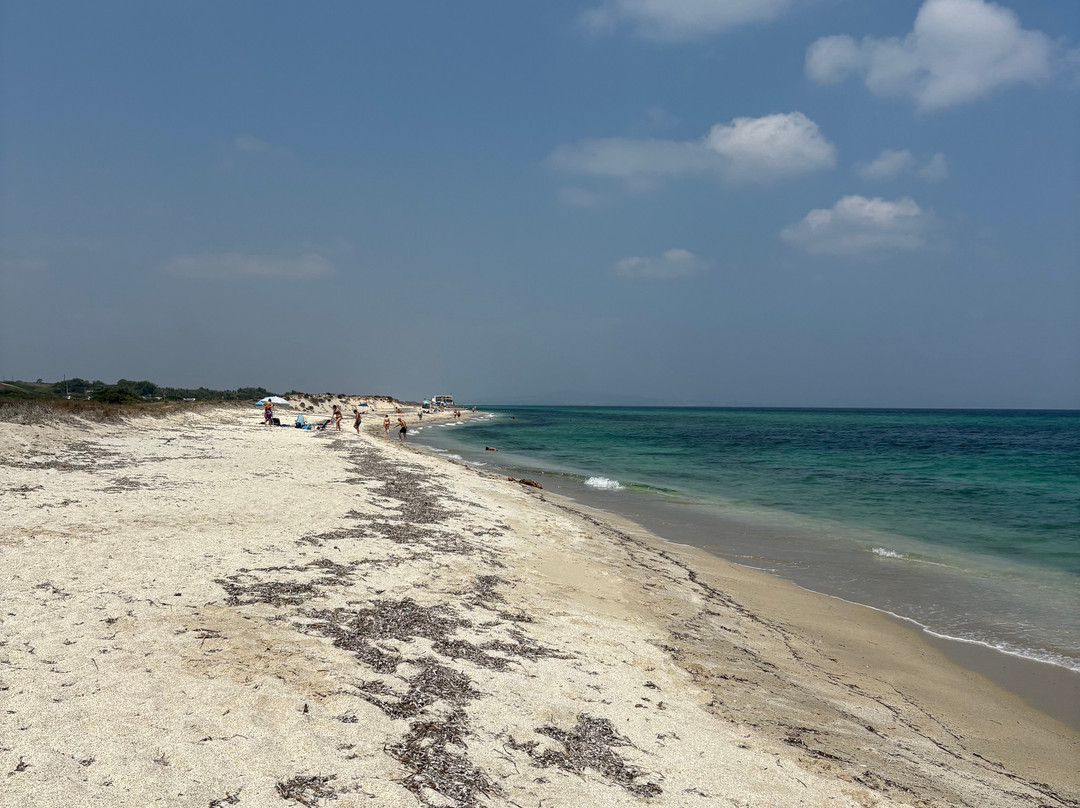 Beach Club Fiume Santo-Porto Torres必去景点