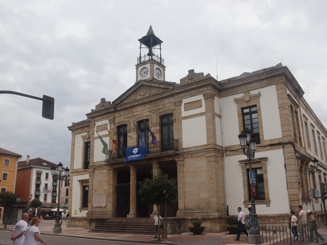 Ayuntamiento de Cangas de Onis-Cangas de Onis必去景点