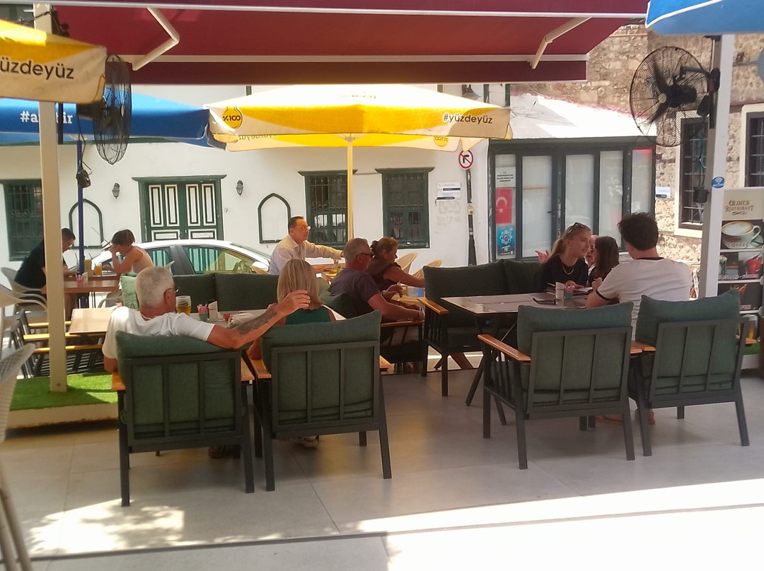 Oldies Restaurant